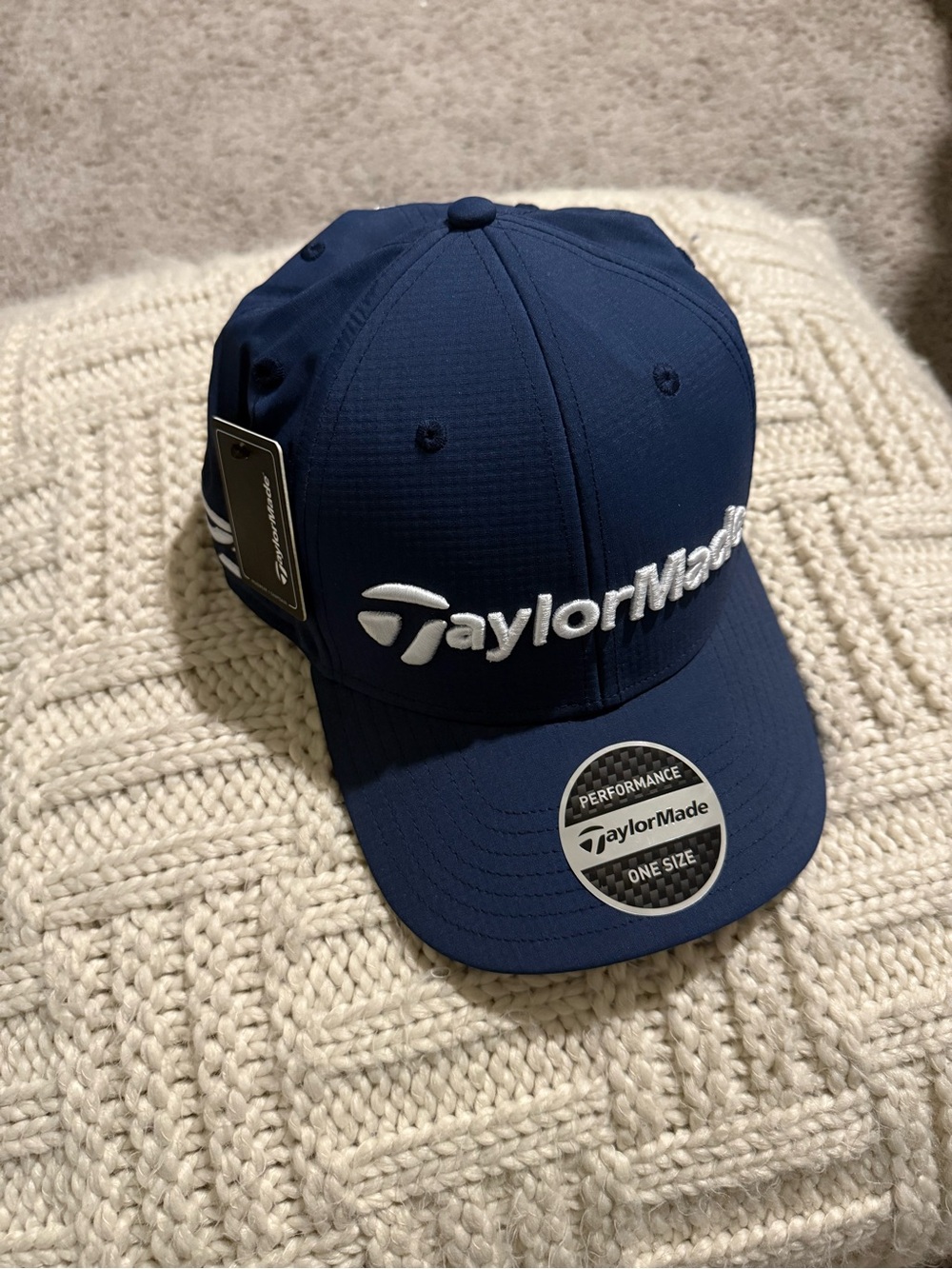 NWT TaylorMade Qi35 TP5 Navy Performance Golf Hat brand new